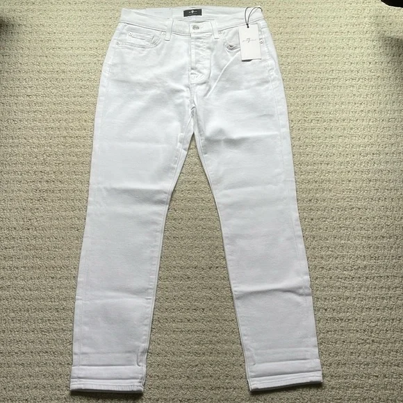 SOLD7 For All Mankind NWT Josefina Feminine Boyfriend Jeans in White Size 27 NEW - Picture 2 of 16